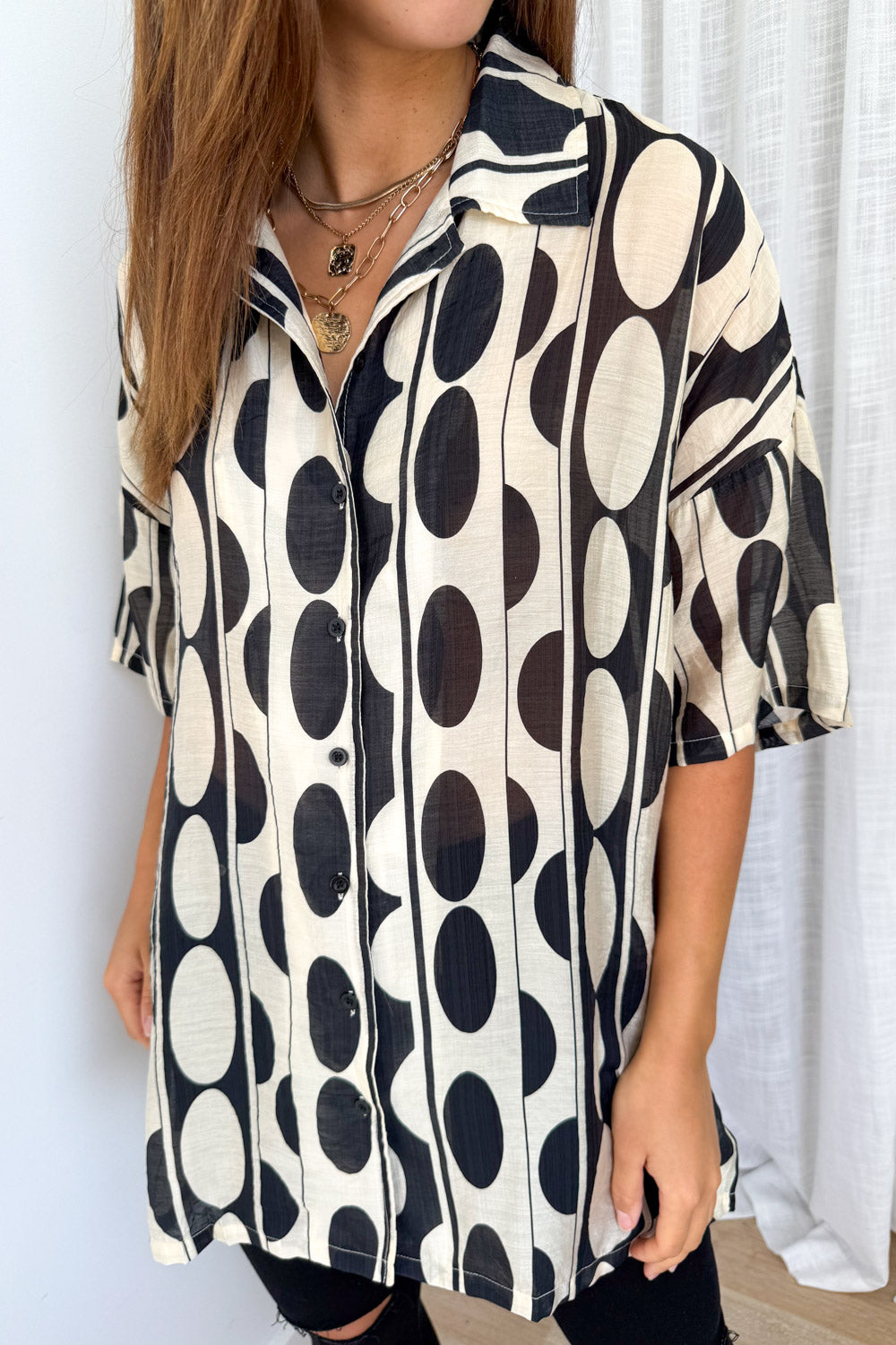 Dela Shirt - Black Sand Spot