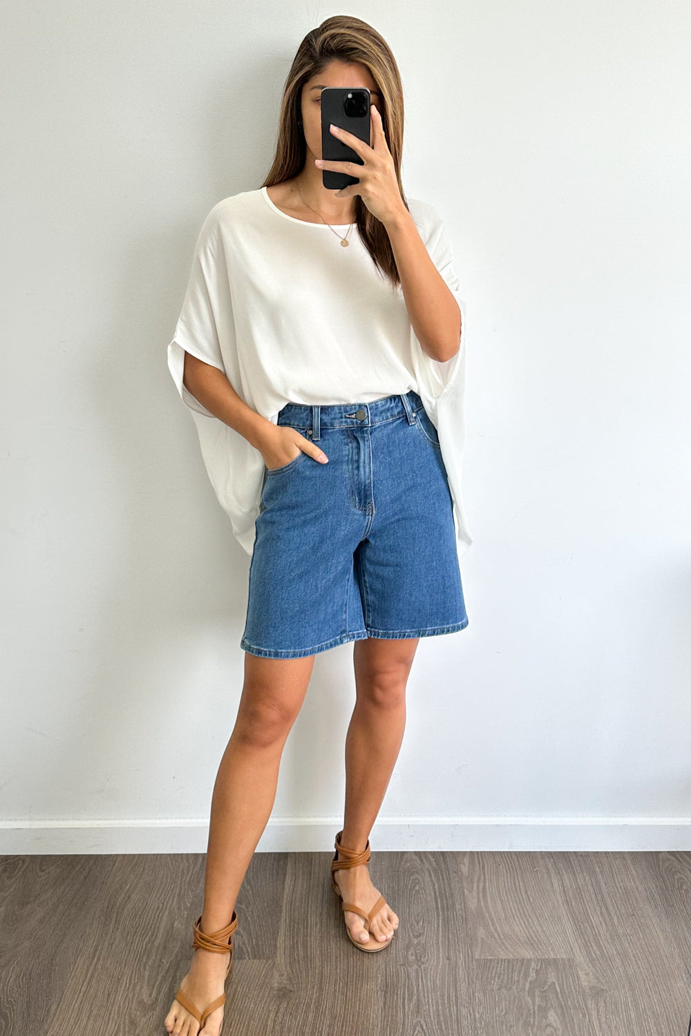 Monroe Shorts - Mid Denim
